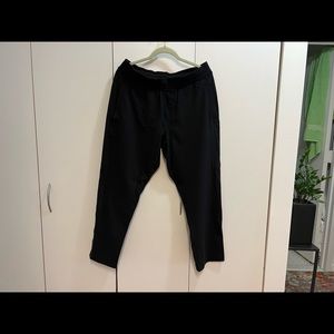 Lululemon mens pants black Large.